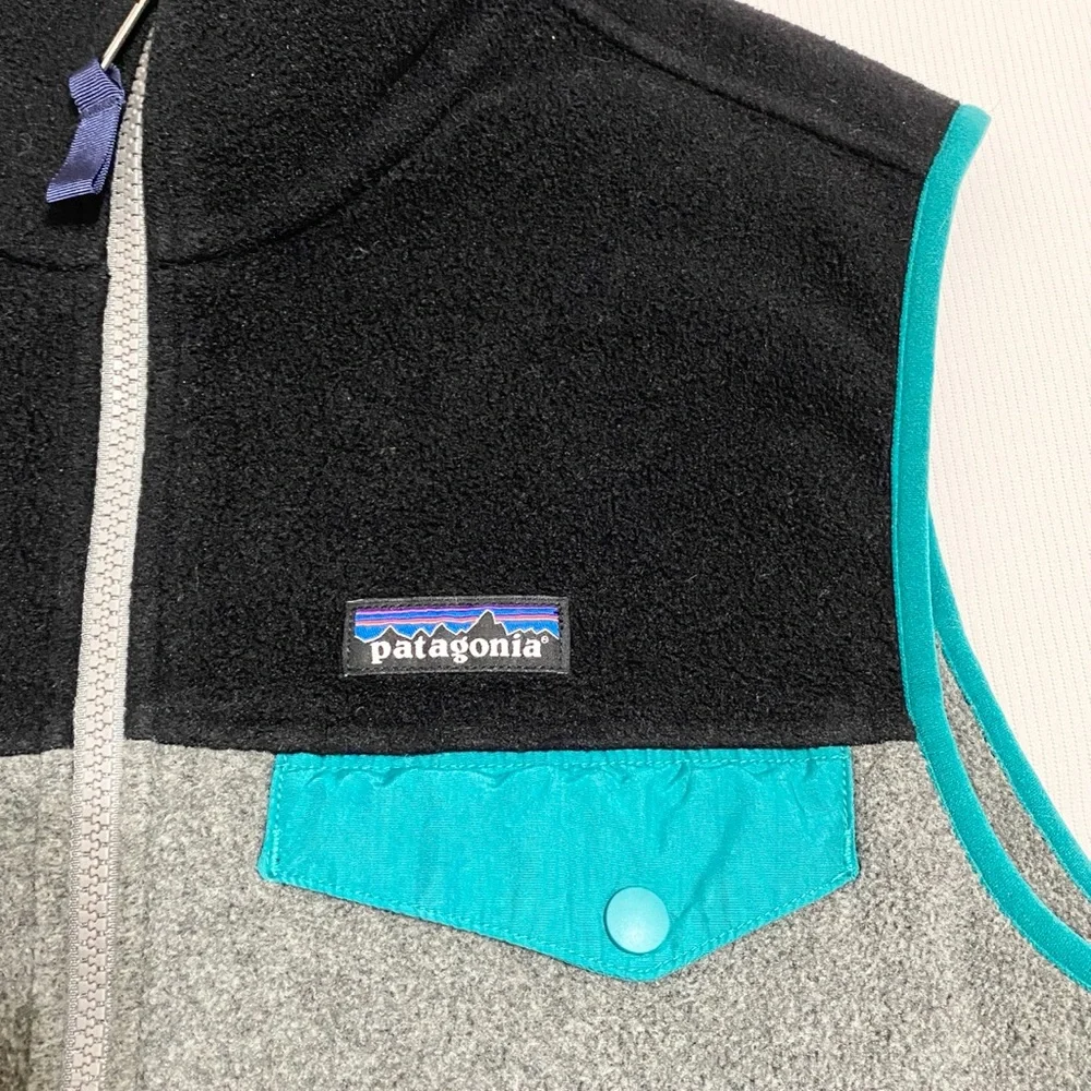 Patagonia Gray & Black Fleece Vest with Teal Trim